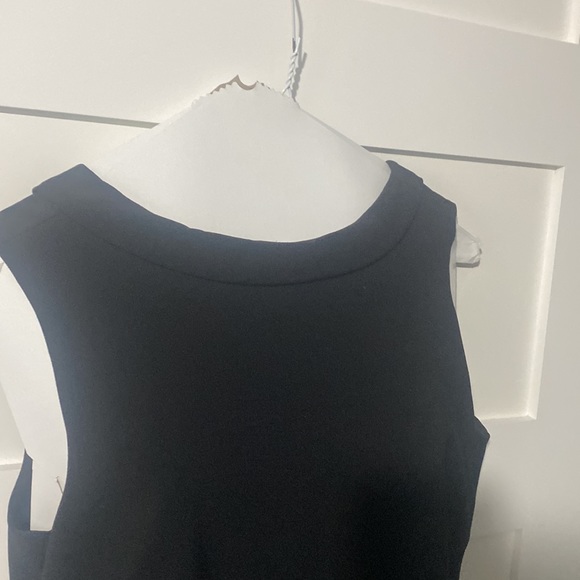 Black feather bottom low back cocktail dress - Picture 3 of 7